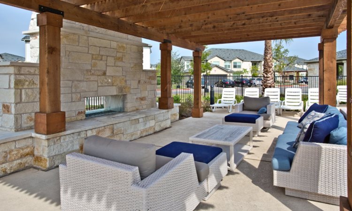 Outdoor Lounge Area