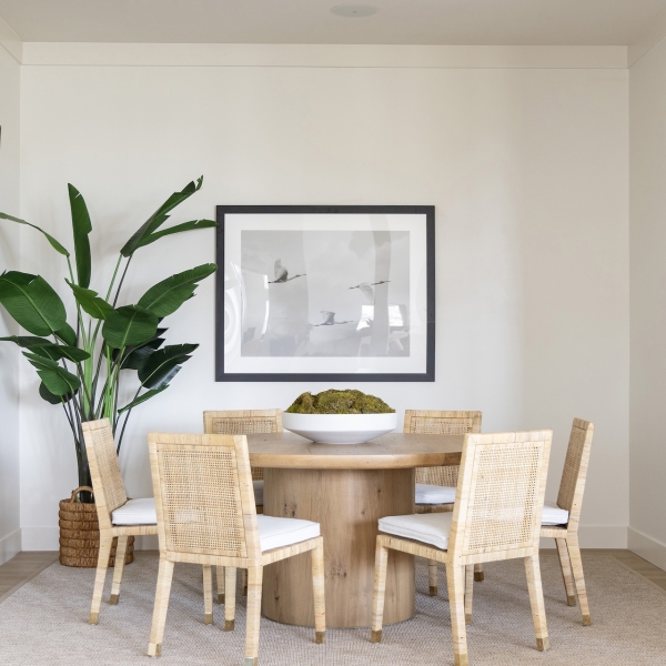 Dining Table Round